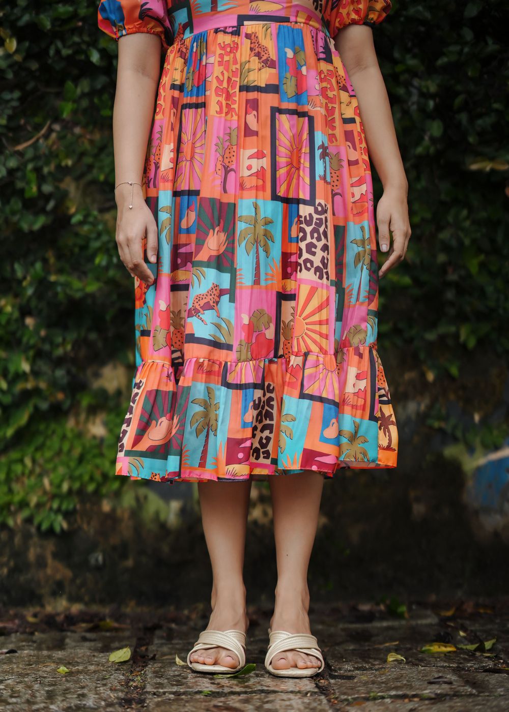 Tropic Maze ā Vibrant Prints with a Contemporary Edge