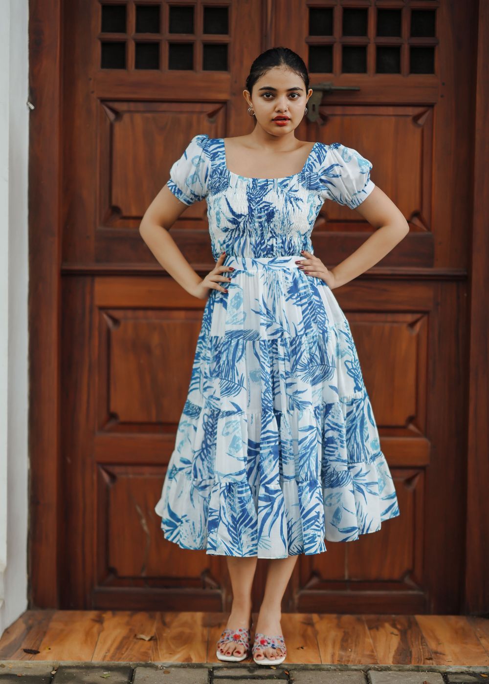 Tropical Mist – Breezy Summer Elegance with an Exotic Touch