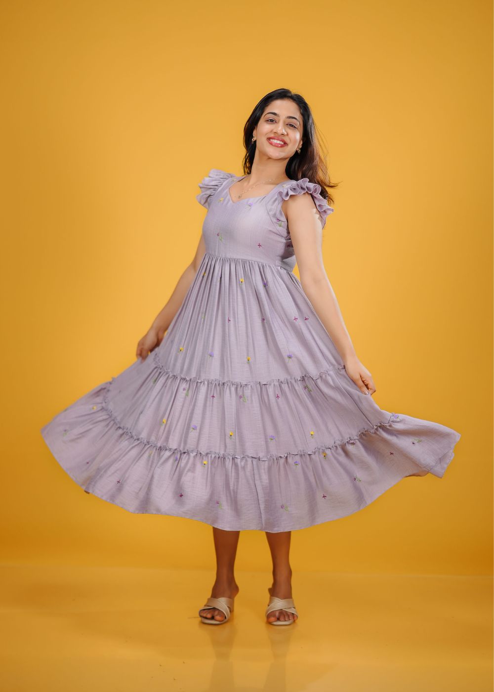 Lilac Song – Dreamy Pastel Elegance with a Graceful Flow
