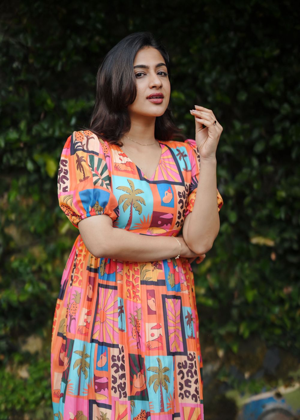 Tropic Maze ā Vibrant Prints with a Contemporary Edge