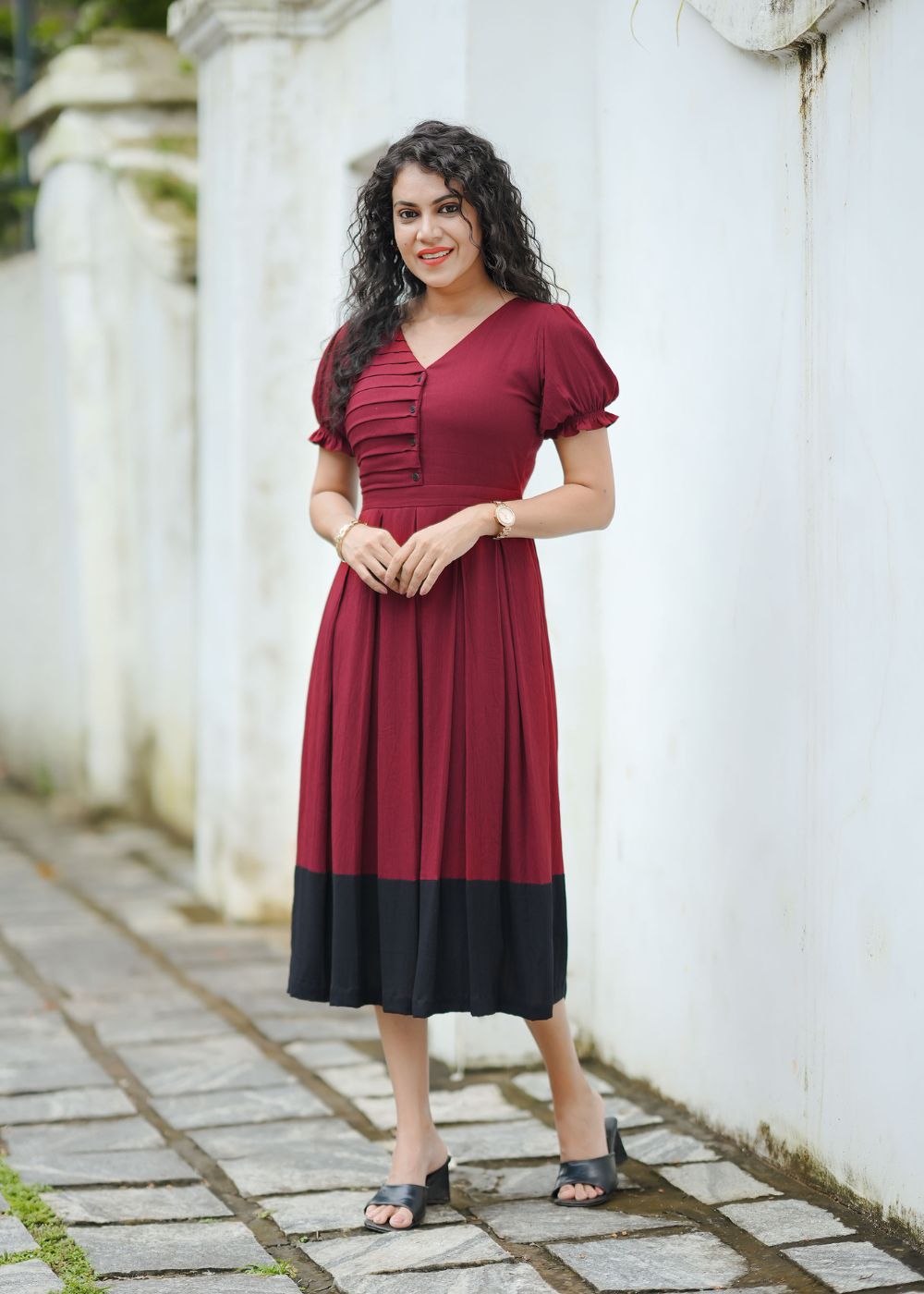 Dark Cherry Glow – Rich Elegance with a Radiant Touch