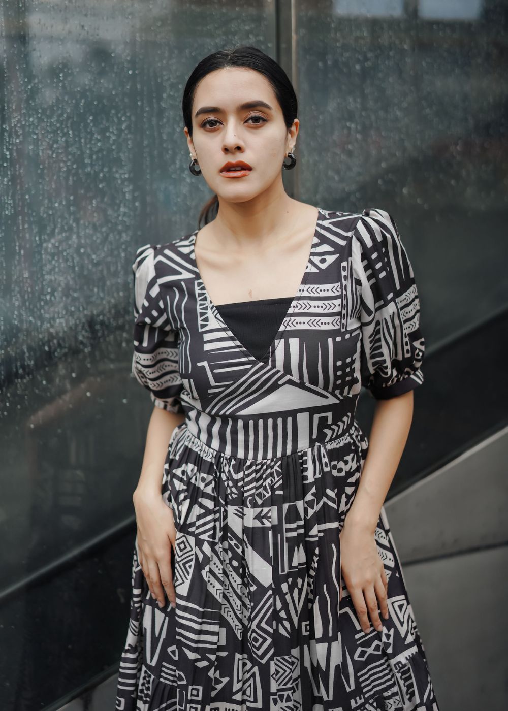 Black Mystic Grid β Contemporary Elegance with a Bold Edge