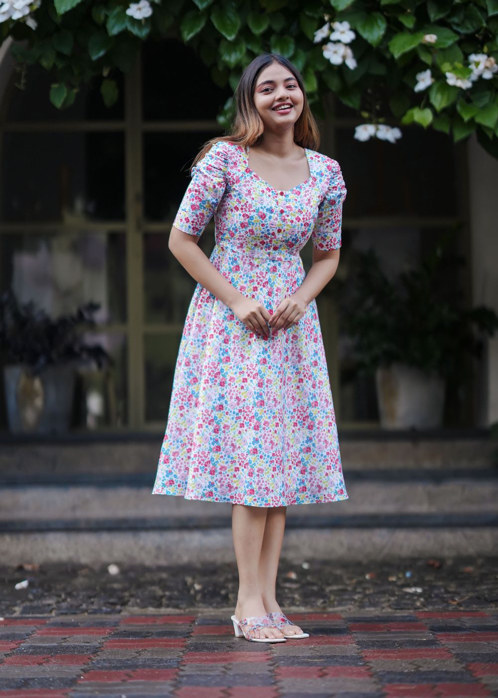 Blossom Song Dress – Graceful Floral Harmony in a Breezy Silhouette