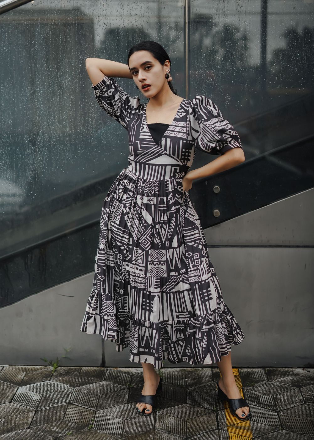 Black Mystic Grid β Contemporary Elegance with a Bold Edge