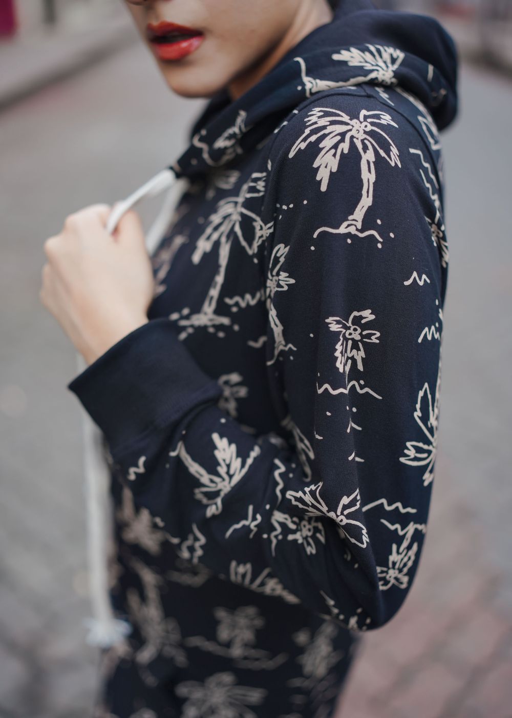 Urban Hood – Contemporary Streetwear with Effortless Edge